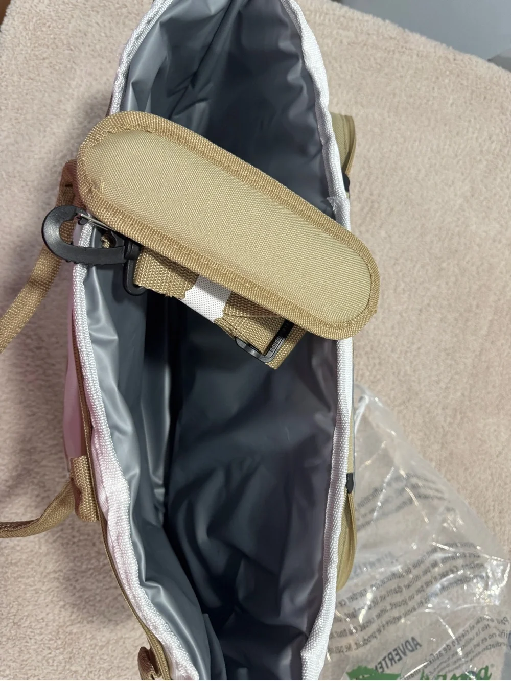 Tommy Bahama Relax Insulated Cooler Bag – Beige/White – New in Plastic